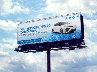 Билборды Toyota Mirai начнут очищать воздух в Калифорнии