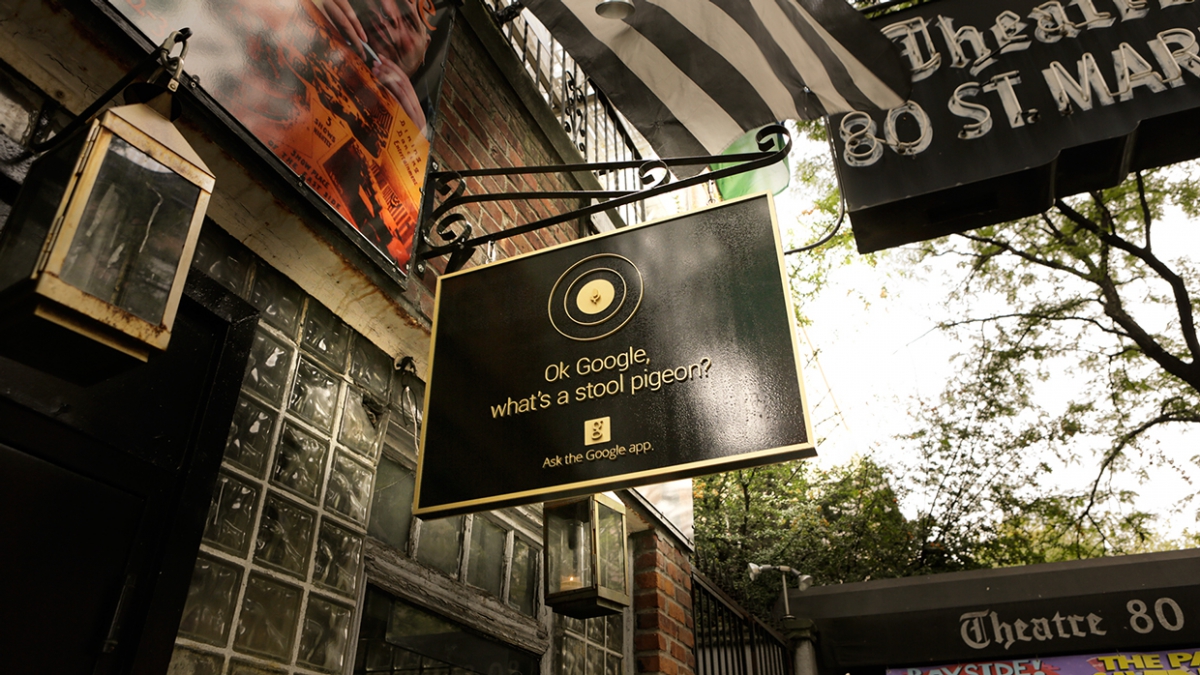 Google-mobile-search-app-signage