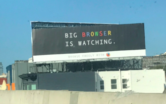 В конкурентной борьбе с Google Mozilla использовала наружную рекламу