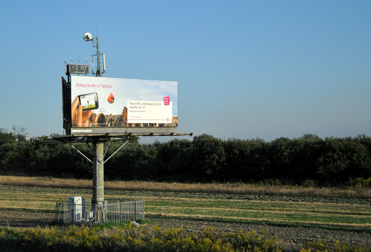 Megaboard-T-Mobile-small-cell