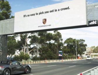 Умные билборды смотрят на вас и делают выводы