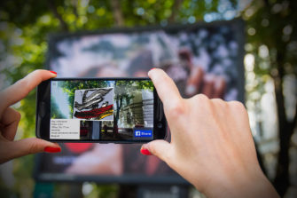 Кампания Музея современного искусства в Белграде: AR как в «Чужих среди нас», только наоборот