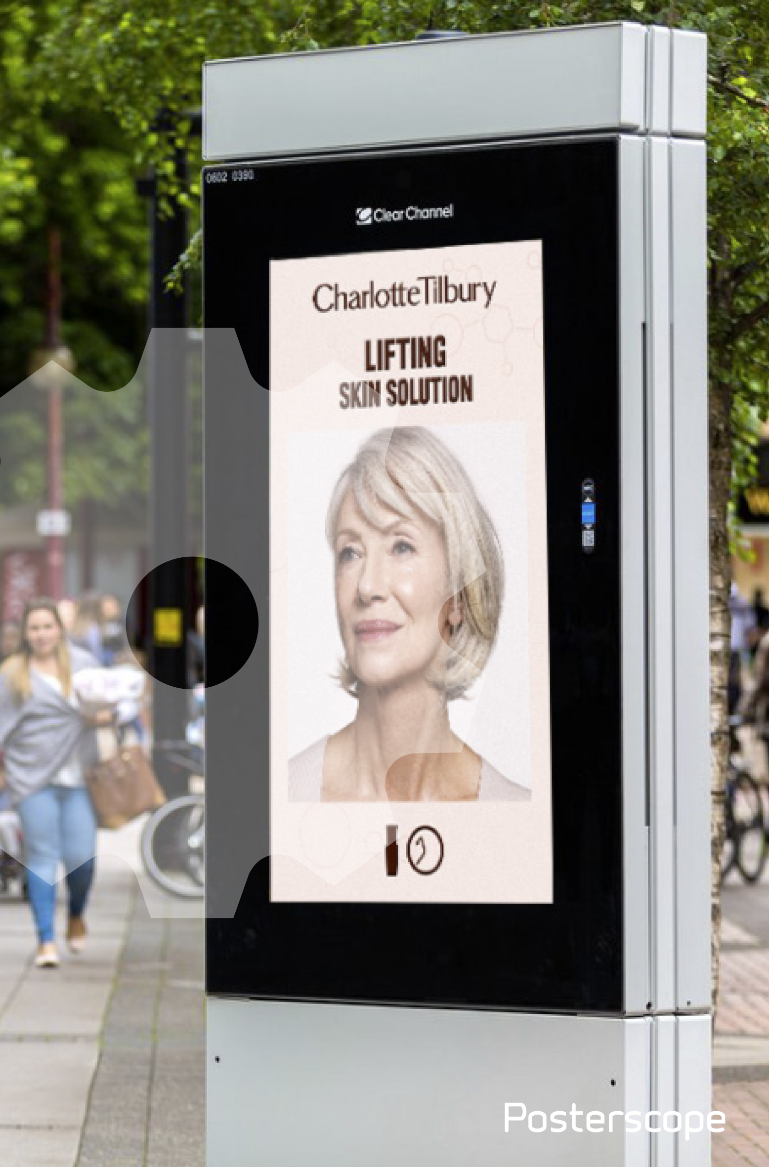 Charlotte-Tilbury-billboard