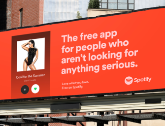 Spotify продвигает бесплатный сервис фейковыми трейлерами и остроумной наружной рекламой