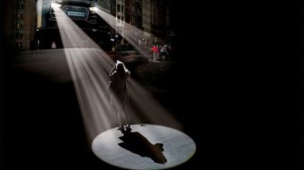 Топ-10 оригинальной out of home рекламы автомобилей последних лет