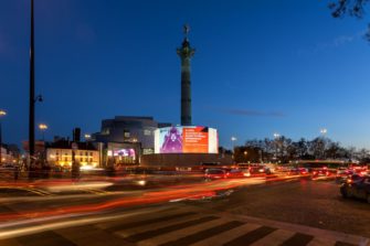 Как рассказывать истории в наружной рекламе