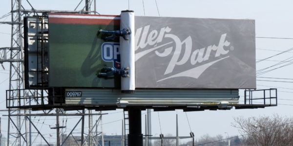 OBIE_9767_CBLMkeBrewers_install_2