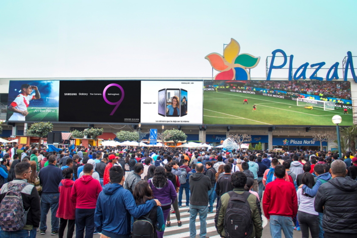 Samsung-SMART-LED-Signage-Plaza-Norte