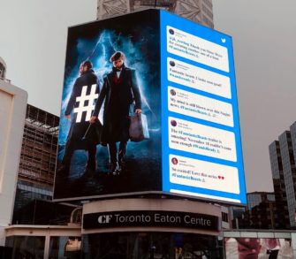 Твиттер представил «Фантастических тварей» Роулинг в знаменитых OOH-локациях