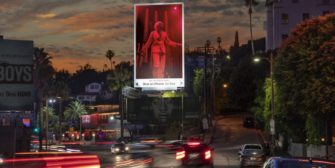 Новая кампания Apple позволяет взглянуть на музыкантов вблизи