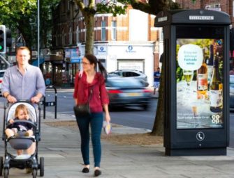 Co-op проводит мультитриггерную DOOH-кампанию для популяризации «летнего» ассортимента