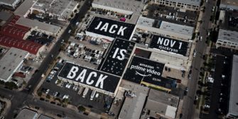 Видеосервис Amazon разместил самую большую рекламу на крыше