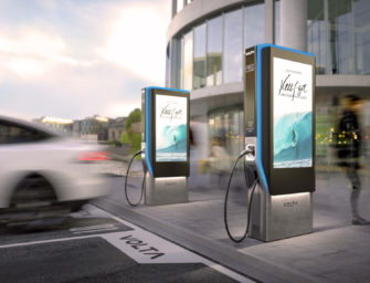 Сеть зарядных станций Volta Charging в США использует digital signage технологии