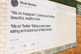 Для общения с пользователями в «реале» Twitter использует OOH-медиа