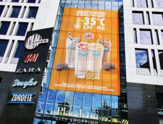 Burger King провел в Польше DOOH-кампанию с температурным триггером