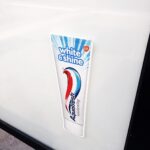 Aquafresh-White-&-Shine