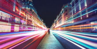 Posterscope предлагает клиентам в Великобритании размещение за два часа