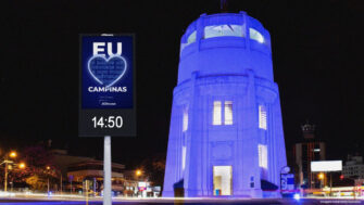 JCDecaux покажет бразильцам рекламу и время