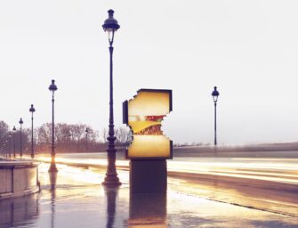 McDonald’s вновь поражает рекламой без признаков рекламы