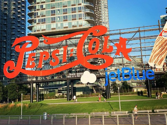 Queens Pepsi-Cola Sign