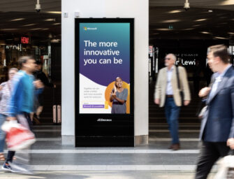 Microsoft демонстрирует заботу об инклюзивности с помощью наружной рекламы