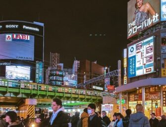 61% ответственных сотрудников в рекламной сфере считают DOOH лучшим способом для охвата молодежи